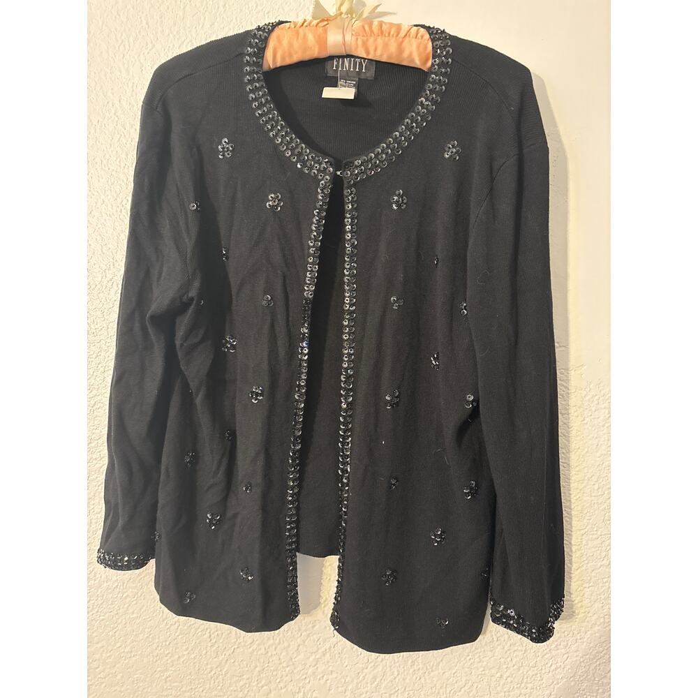 adorable black sweater with sequence large Finity